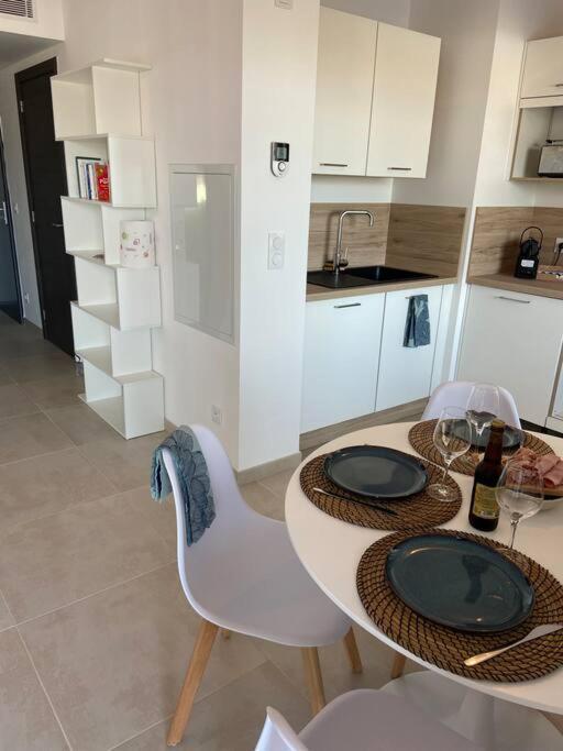 Exceptionnelle Vue Calvi - Piscine - T2 Apartment *
