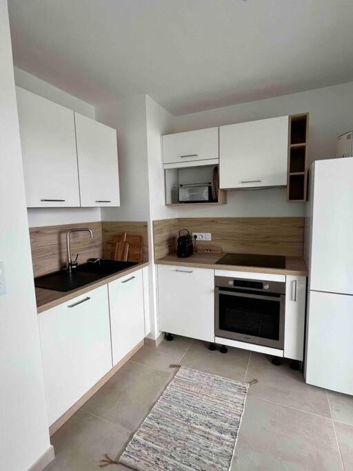 Appartement Exceptionnelle Vue Calvi - Piscine - T2