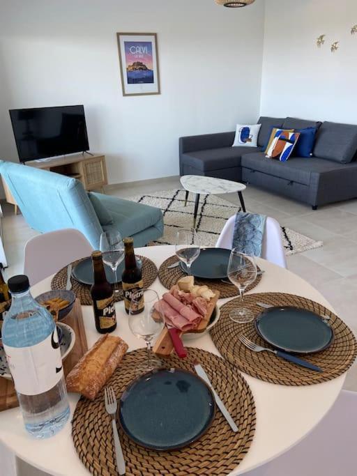 Exceptionnelle Vue Calvi - Piscine - T2 Apartment